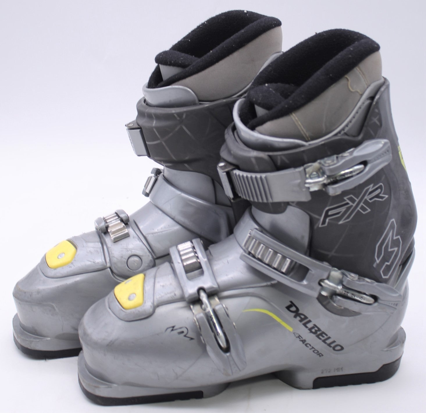 Dalbello FXR 3 Junior Ski Boots - Size 6.5 / Mondo 24.5 Used
