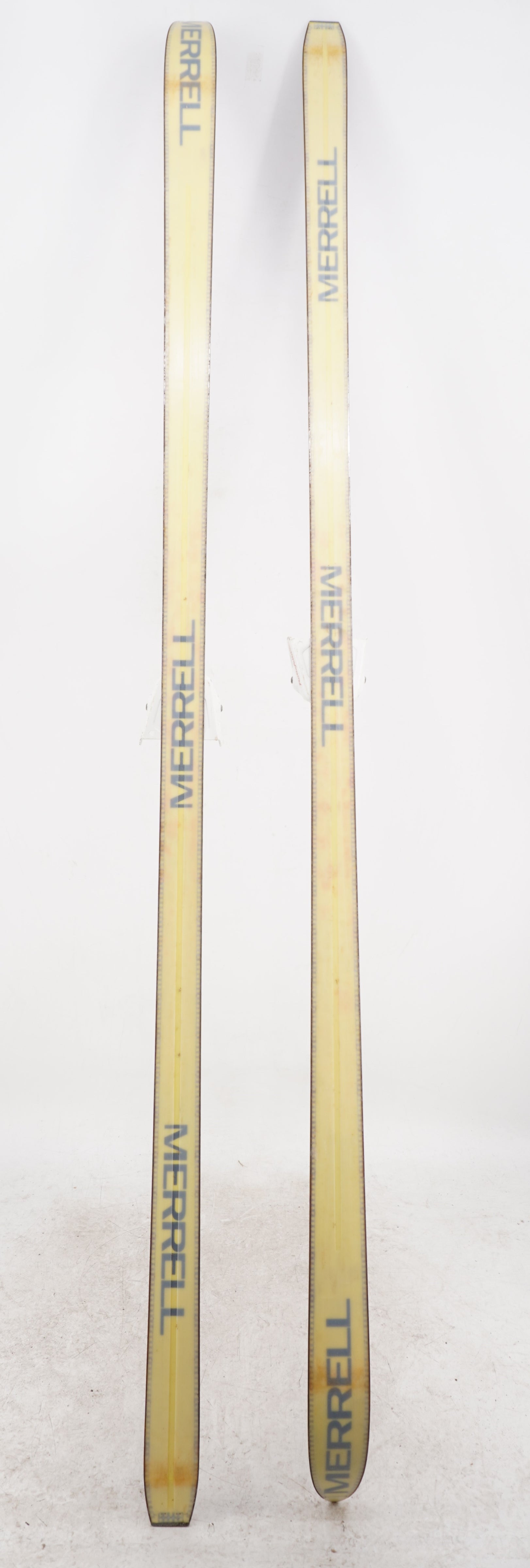 Merrell Max Adult Cross Country Skis 205 cm with Exel Arctic 135 cm Poles