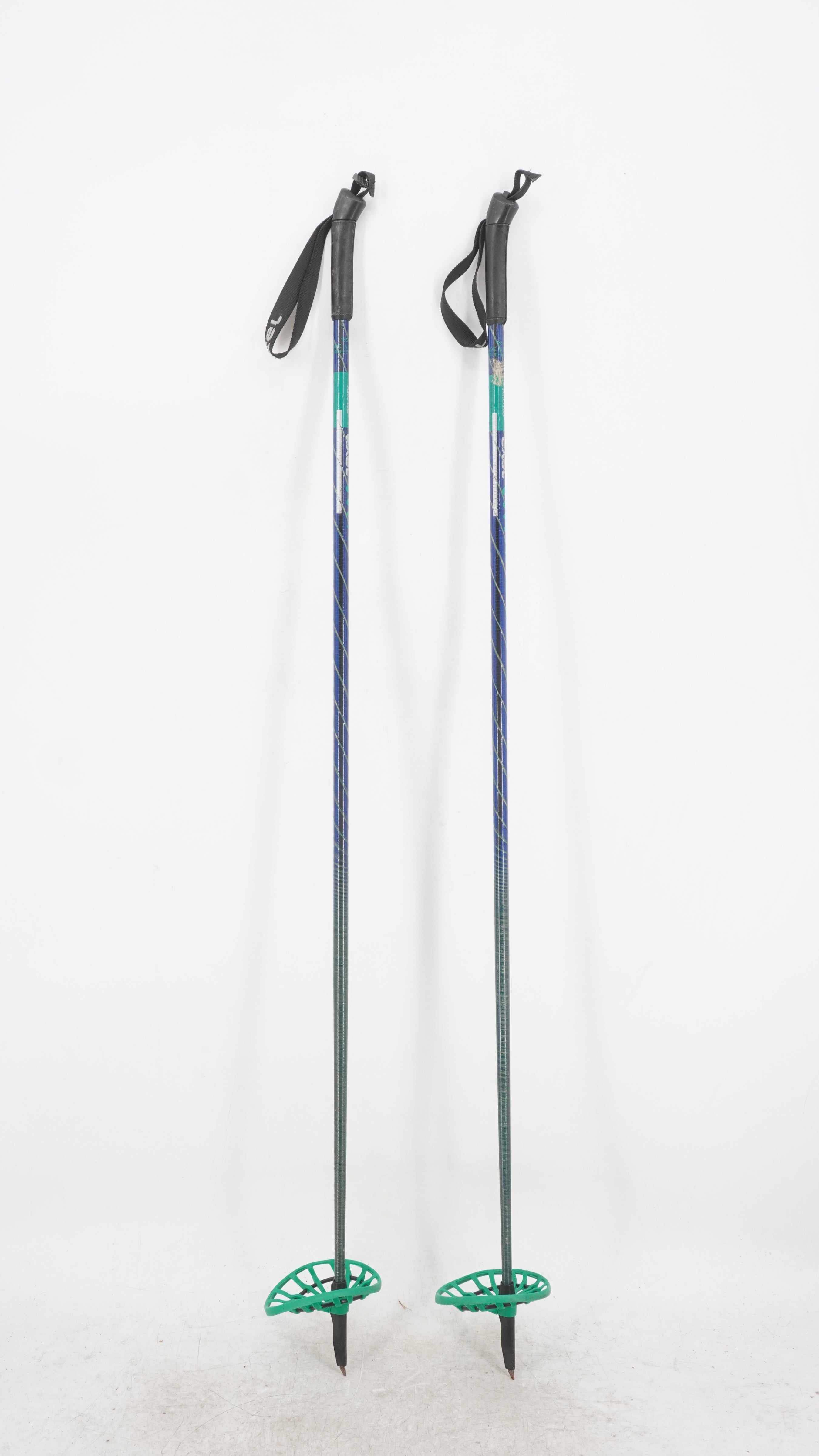 Merrell Max Adult Cross Country Skis 205 cm with Exel Arctic 135 cm Poles