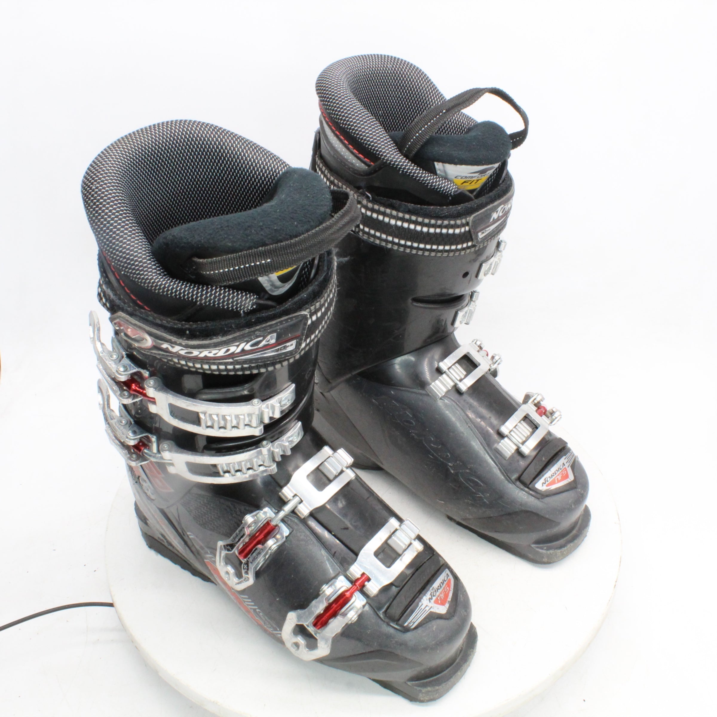 Nordica Cruise NFS 60 Ski Boots - Size 7 / Mondo 25 Used