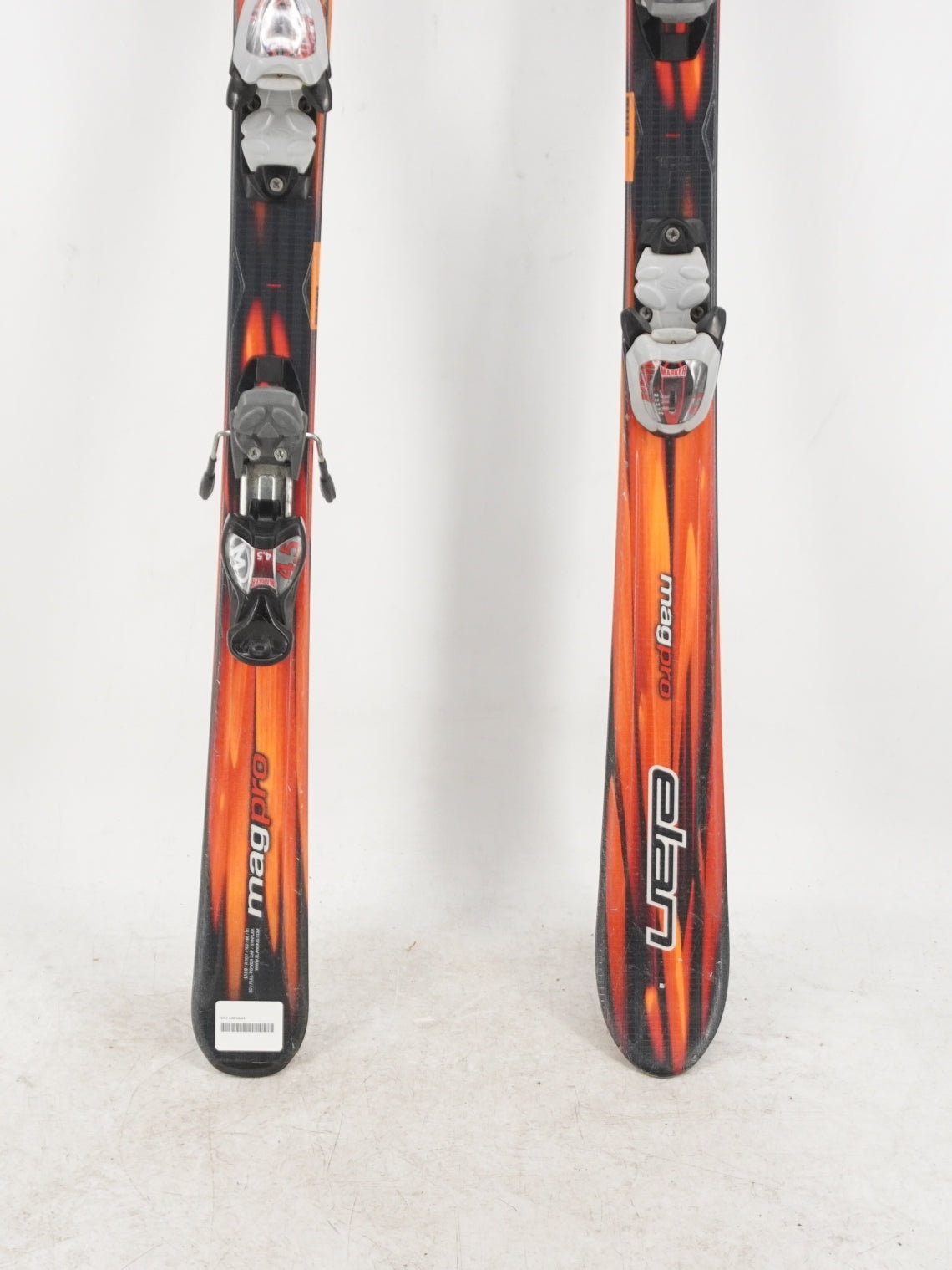 Elan Mag Pro Kids Skis with Bindings - 130cm Used