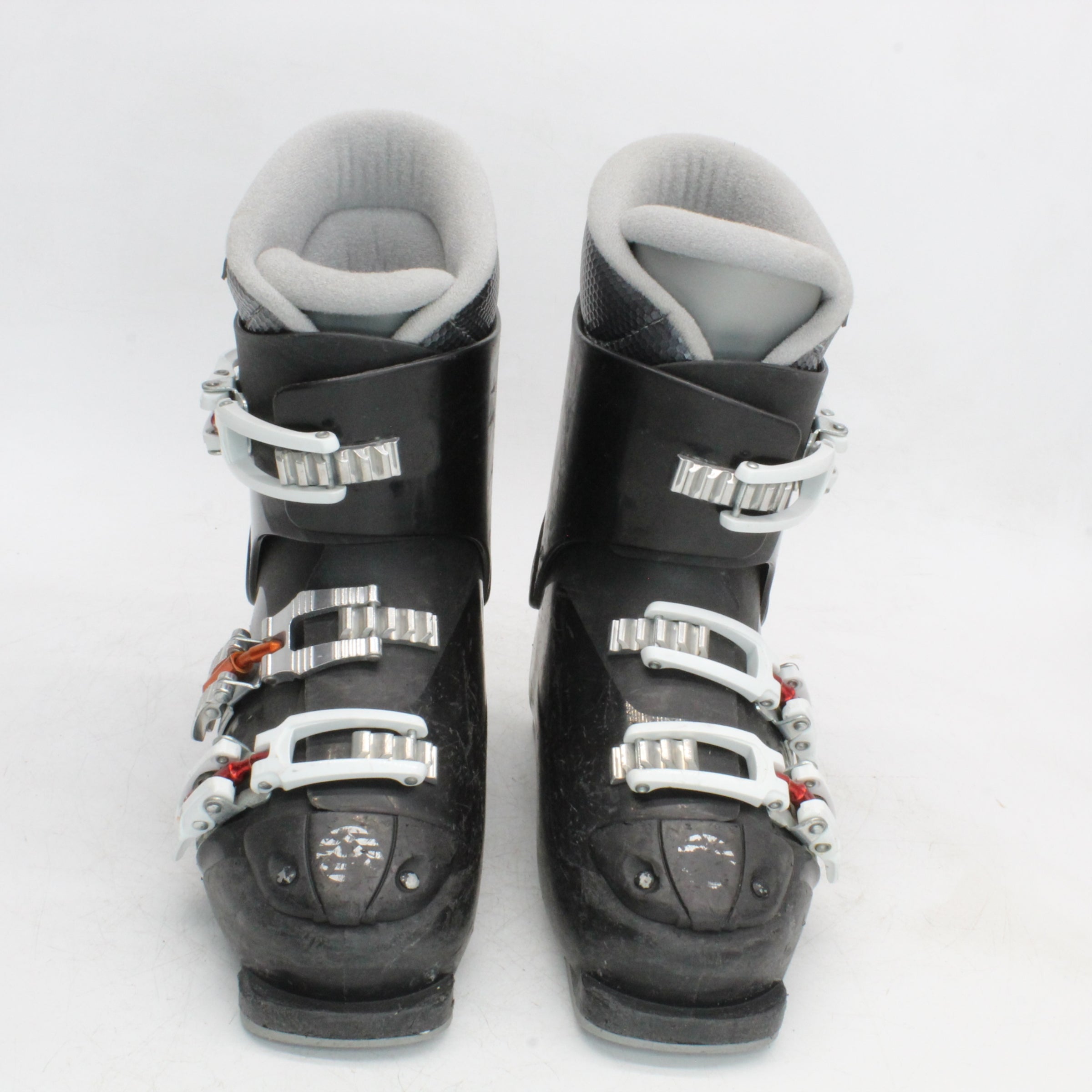 Alpina Giro J3 Sport Fit Junior Ski Boots - Size 4.5 / Mondo 22.5 Used