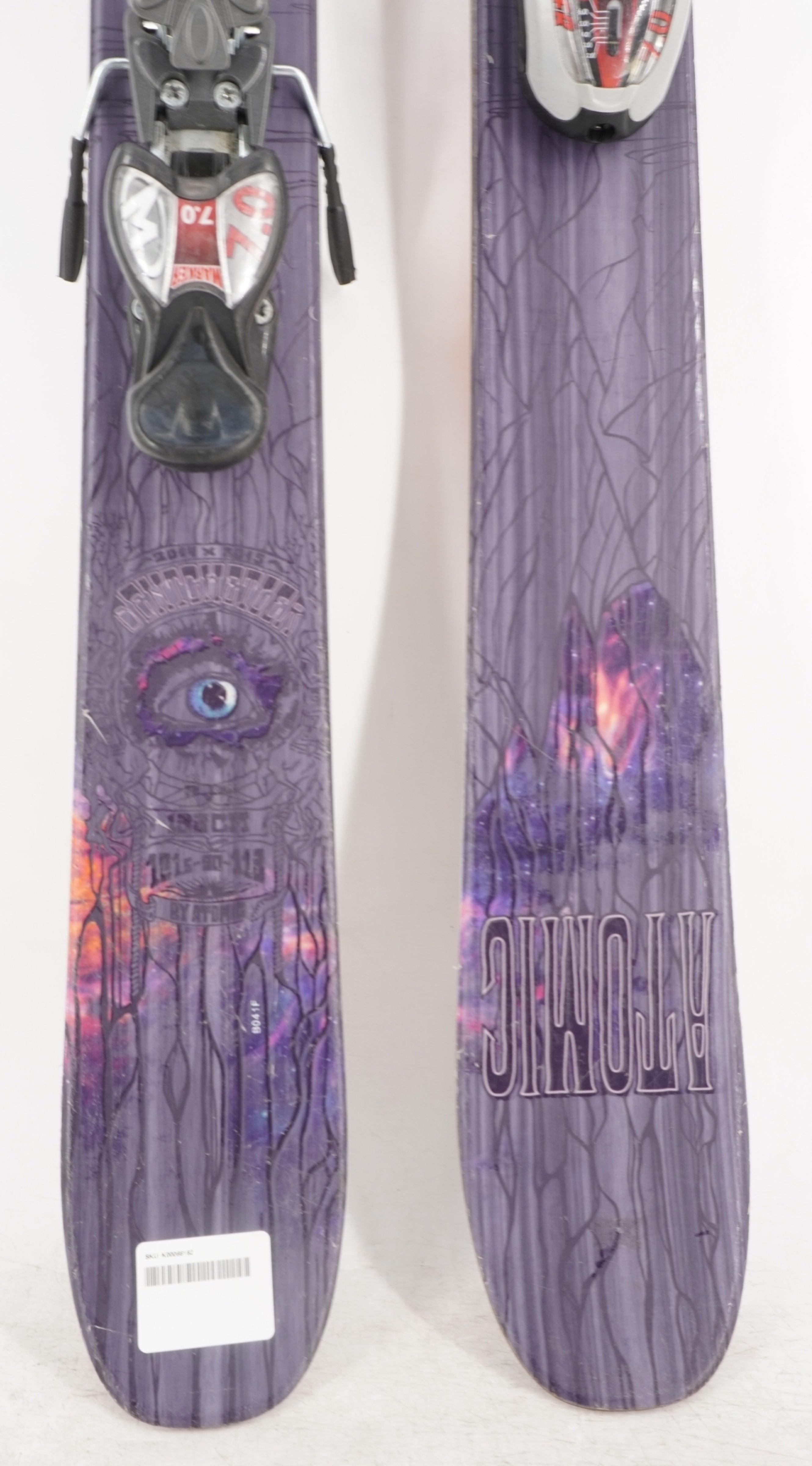 Atomic Bent-Chetler Twin Tip Juniors Demo Skis with Bindings - 133 cm Used