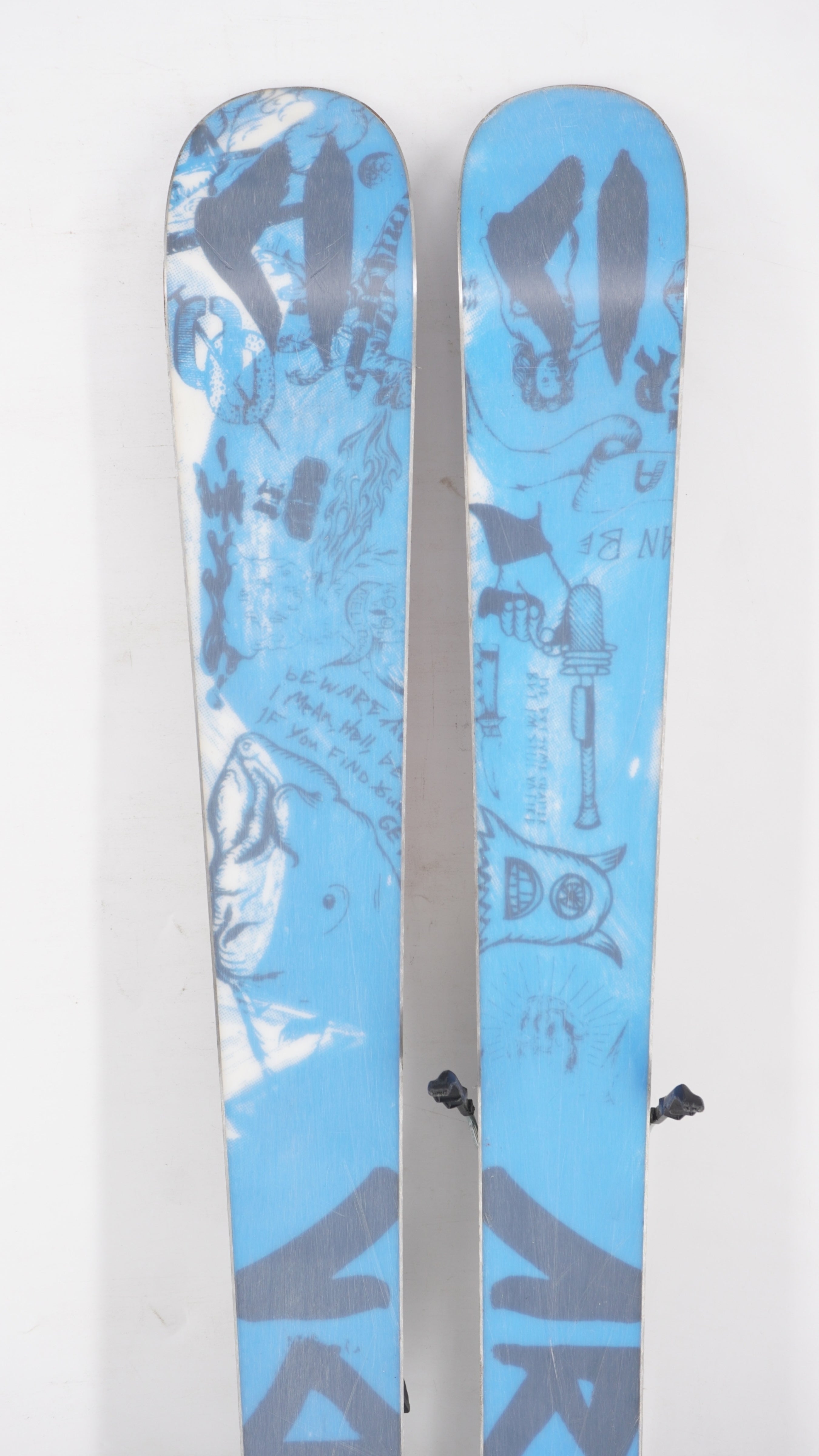 Armada ARV-84 Twin Tip Adult Skis with Bindings - 156 cm Used
