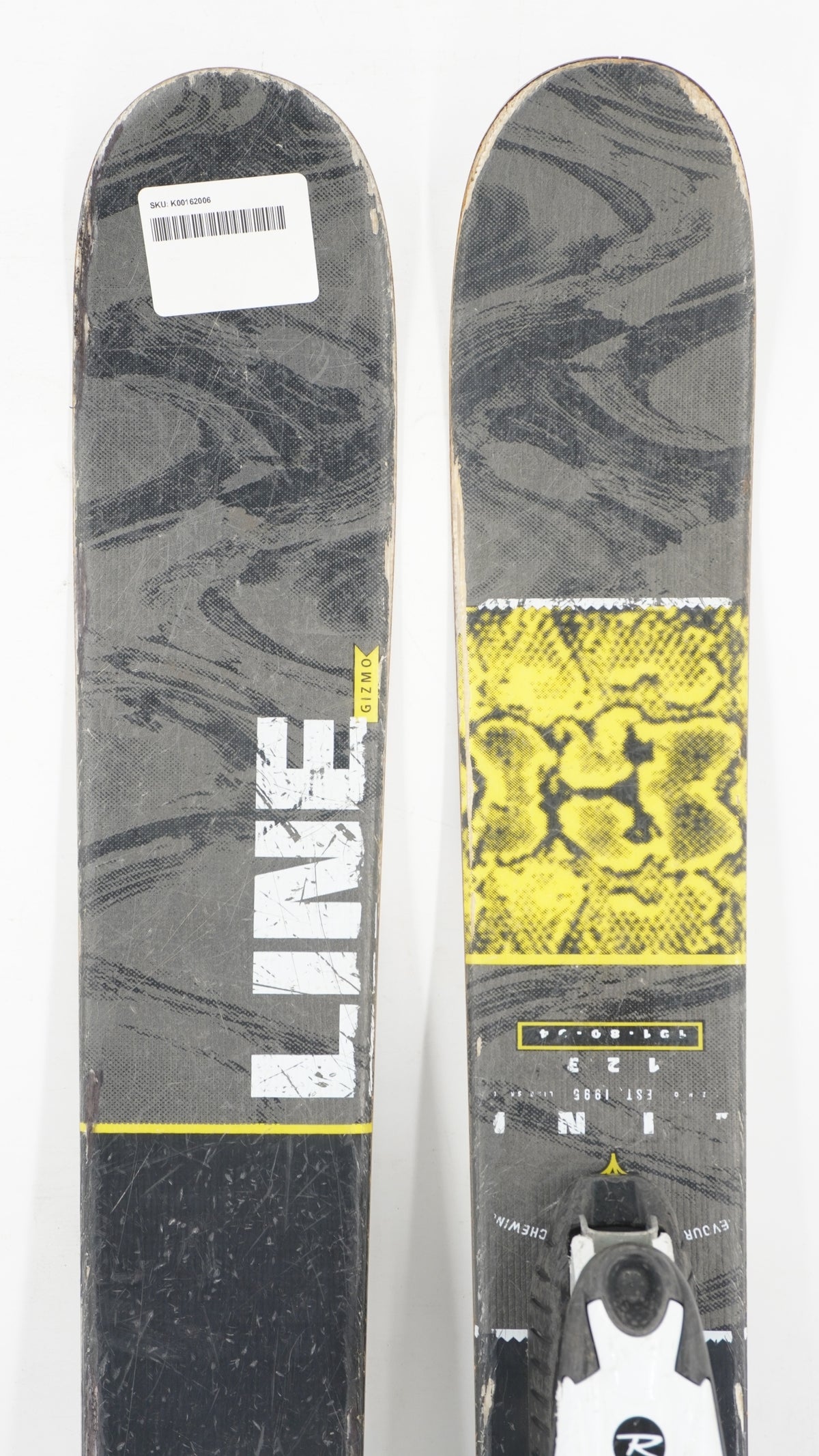 Line Gizmo Twin Tip Kids Skis with Bindings - 123 cm Used – Kiwi Sports ...