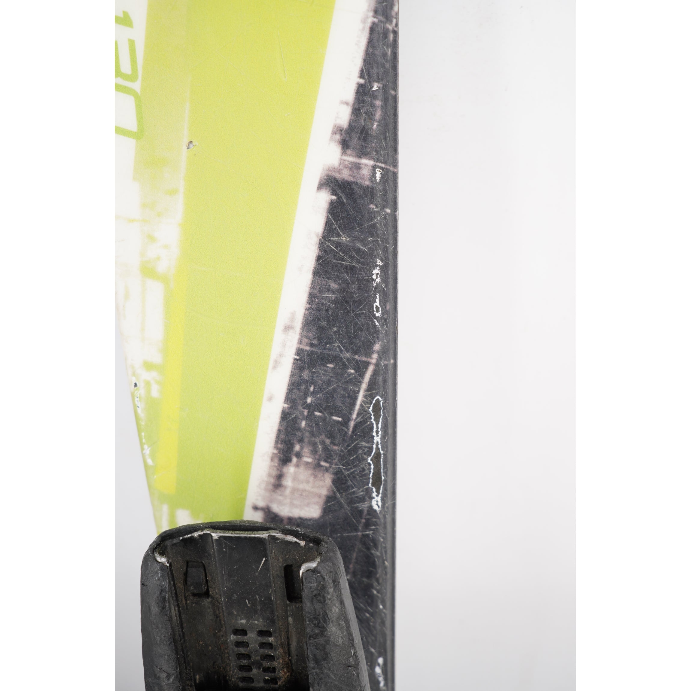 Elan Explore Pro Junior Skis with Bindings - 130 cm Used