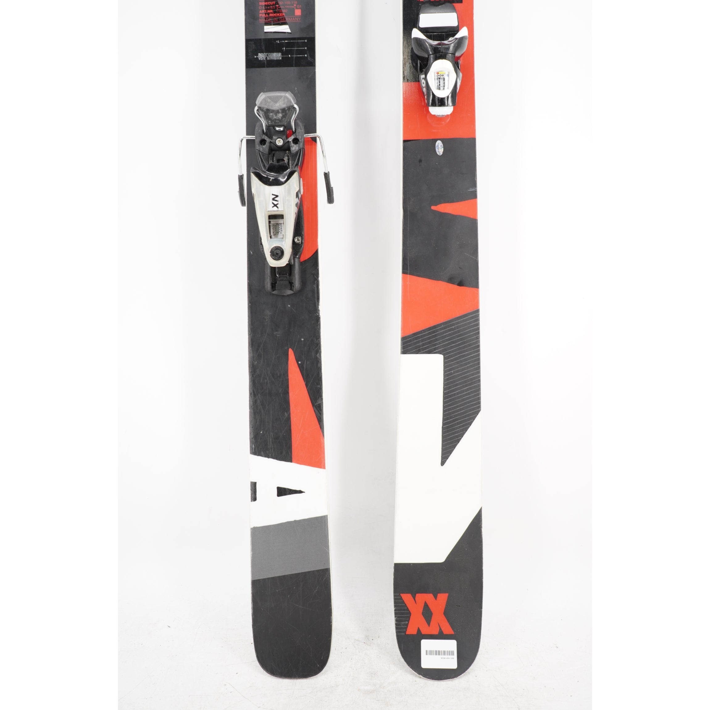 Volkl Mantra Demo Skis with Bindings - 191 cm Used