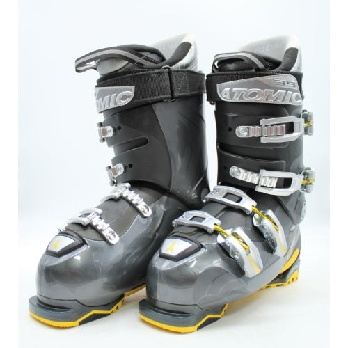 Atomic M 8.2 Ski Boots - Size 8 / Mondo 26 Used