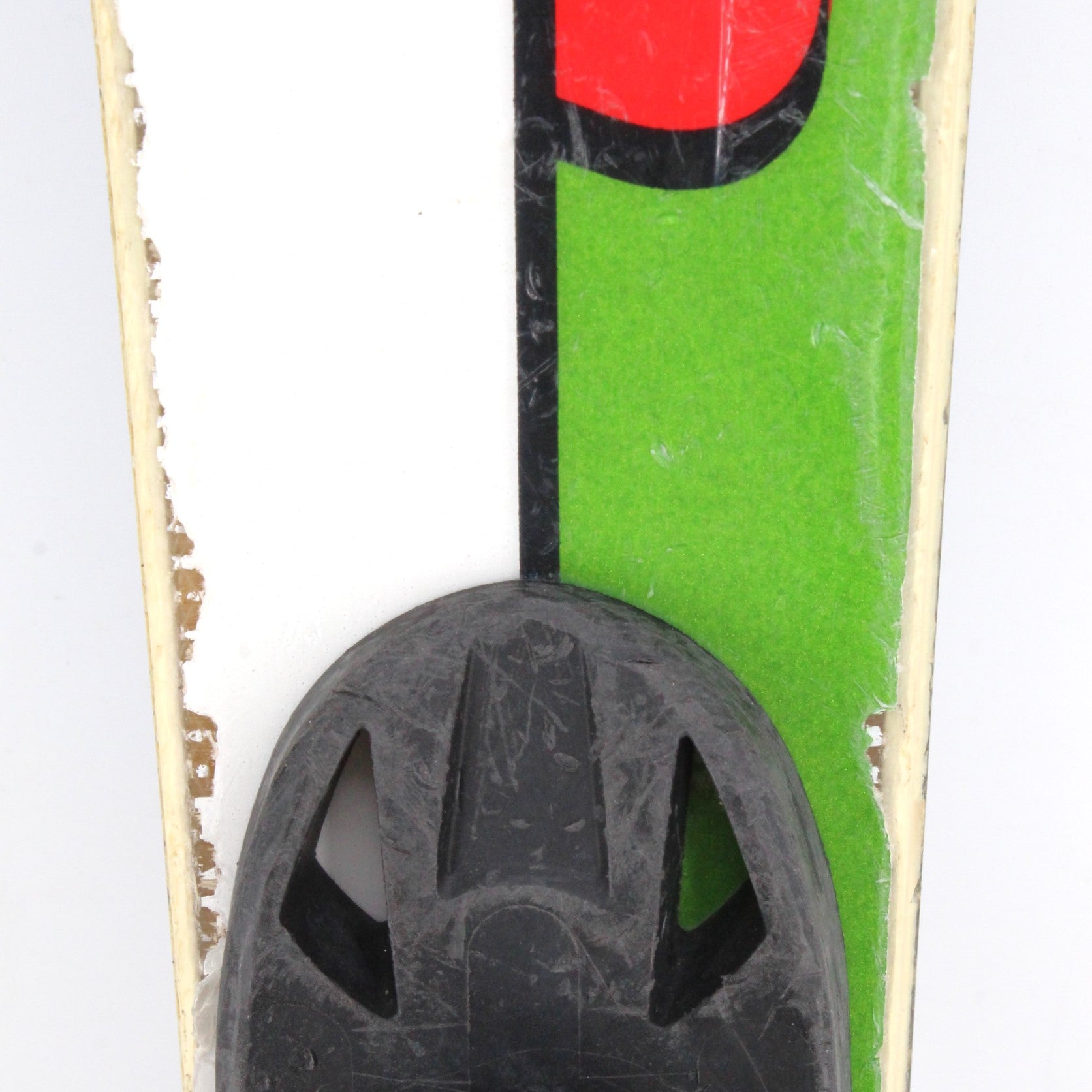 Elan Race Rcs Adult Skis with Bindings - 140 cm Used